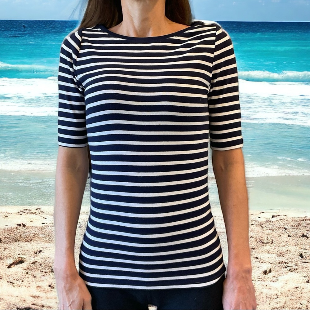 FREE with purchase of another of my items at list price:  Gap stripe top, Sz S